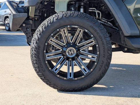 Used 2021 Jeep Wrangler Unlimited Sport w/ Sun And Sound Package image 11