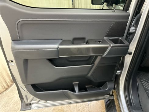 Used 2022 Ford F150 XLT w/ Equipment Group 302A High image 27