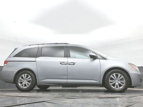 Used 2017 Honda Odyssey EX-L image 35