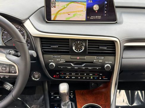 Used 2019 Lexus RX 350L AWD image 20