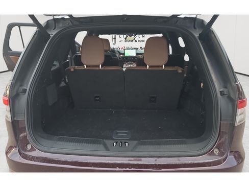 Used 2024 Lincoln Aviator Reserve w/ Jet Package RWD image 24