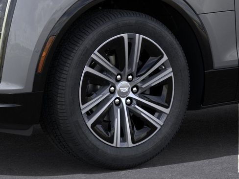 New 2026 Cadillac Lyriq Luxury RWD image 9