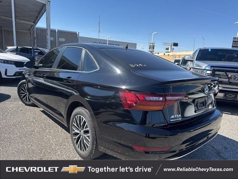 Used 2019 Volkswagen Jetta SE image 5