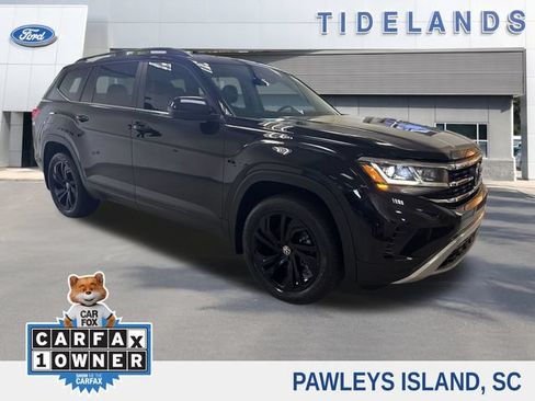 Used 2023 Volkswagen Atlas SE w/ Black Wheel Package AWD/4WD image 1