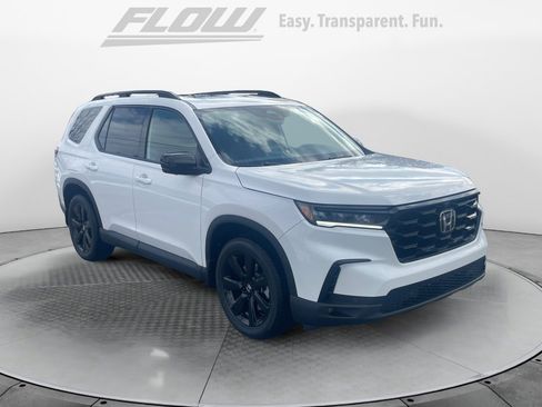 New 2025 Honda Pilot Black Edition image 1