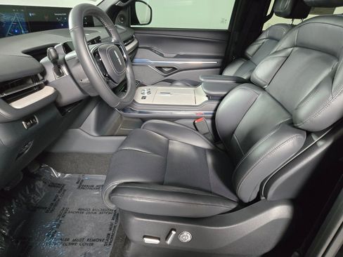 New 2026 Lincoln Navigator Reserve w/ Jet Appearance Package AWD/4WD image 13