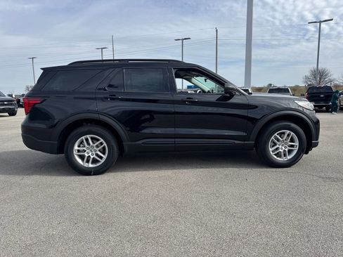 New 2026 Ford Explorer Active image 8