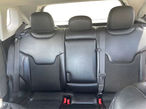 Used 2021 Jeep Compass Trailhawk image 13