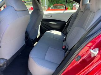 Used 2020 Toyota Corolla SE FWD video 4