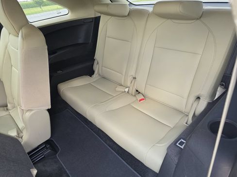 Used 2016 Acura MDX SH-AWD image 13