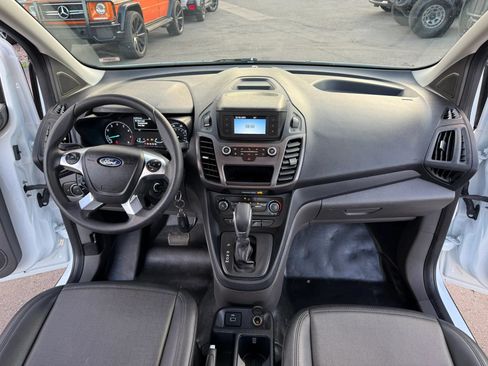 Used 2020 Ford Transit Connect XL FWD image 15