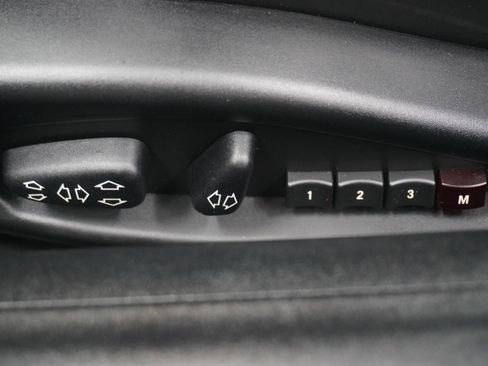 Used 2008 BMW Z4 3.0si image 16