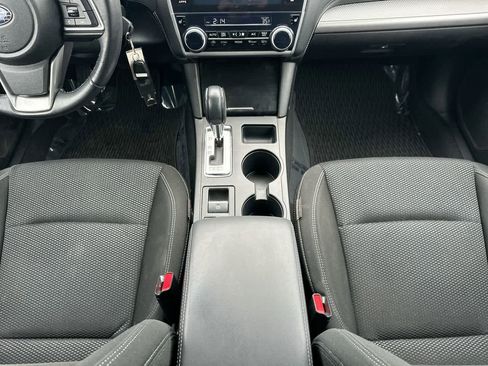 Used 2019 Subaru Outback 2.5i Premium image 30