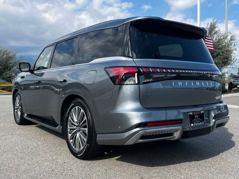 Certified 2025 INFINITI QX80 Sensory AWD/4WD image 3