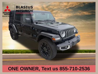 Used 2025 Jeep Wrangler Unlimited Sahara w/ Safety Group
