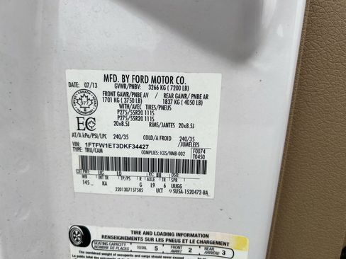 Used 2013 Ford F150 King Ranch w/ King Ranch Chrome Pkg image 9