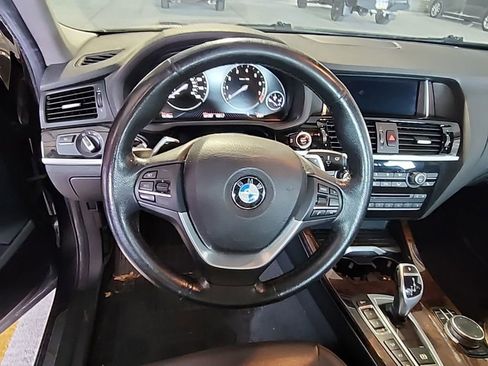 Used 2017 BMW X4 xDrive28i AWD/4WD image 4