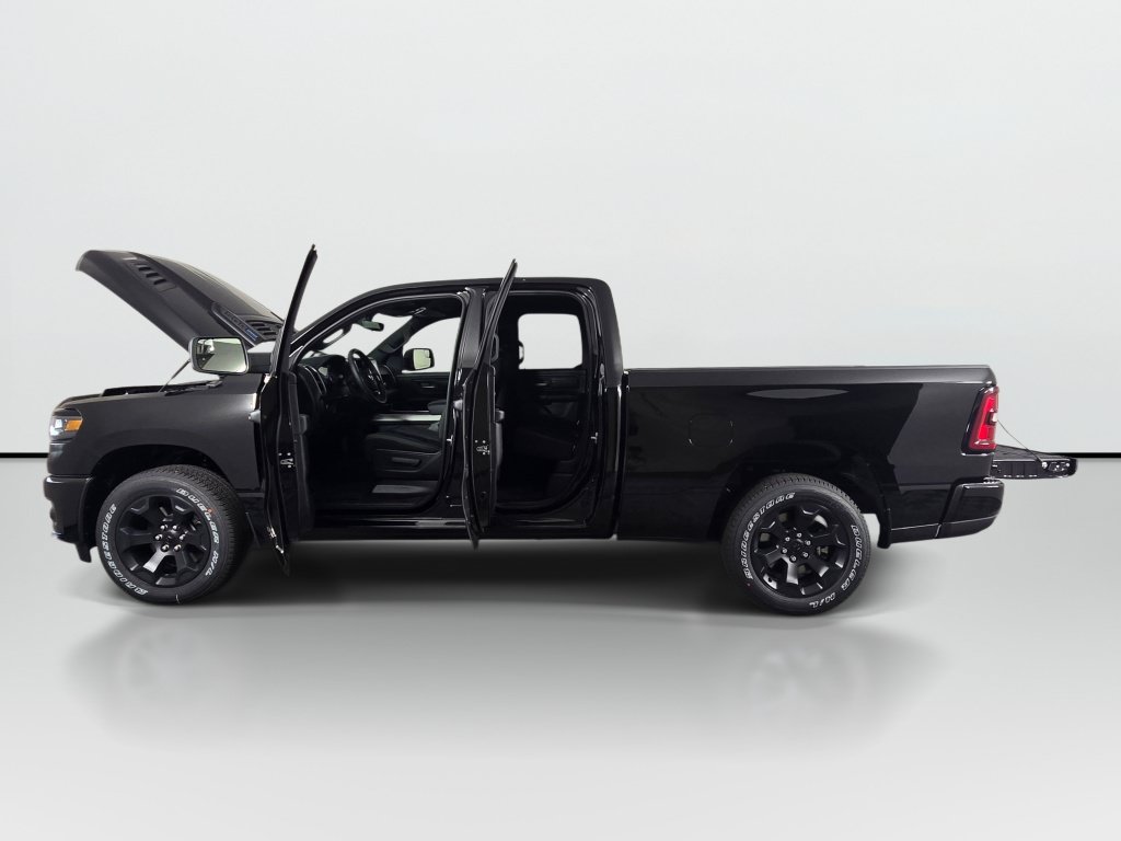 New 2026 RAM 1500 Express AWD/4WD image 11