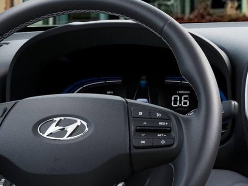 New 2026 Hyundai Venue SEL image 14