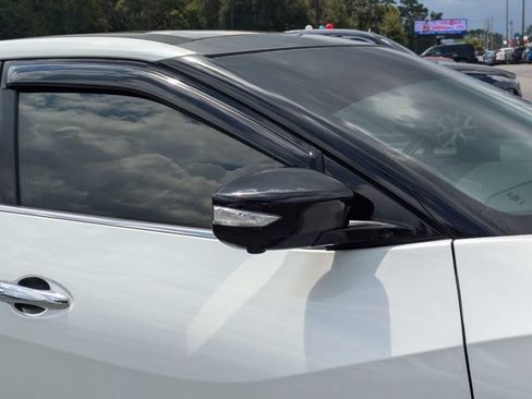 Used 2018 Nissan Maxima Platinum FWD image 13