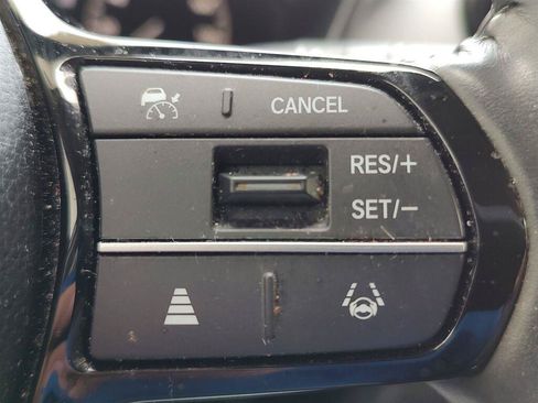 Used 2024 Honda HR-V EX-L image 17