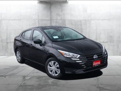 New 2025 Nissan Versa S w/ Trunk Package