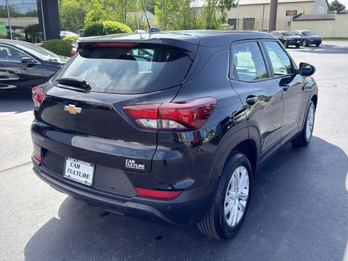Used 2021 Chevrolet TrailBlazer LS FWD image 16