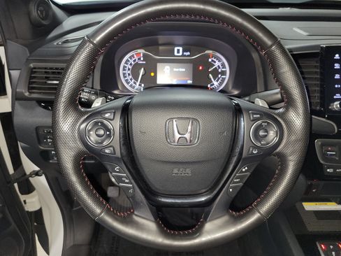 Used 2023 Honda Ridgeline Black Edition image 24