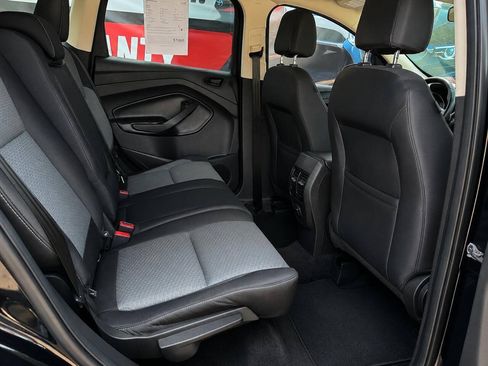 Used 2017 Ford Escape SE AWD/4WD image 11