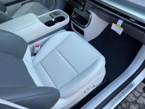 New 2026 Hyundai Ioniq 9 SEL w/ Tow & Go Package image 27