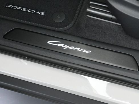 New 2026 Porsche Cayenne Coupe image 16