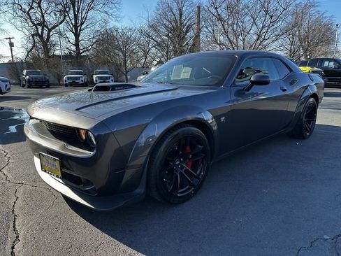 Used 2022 Dodge Challenger R/T Scat Pack image 9