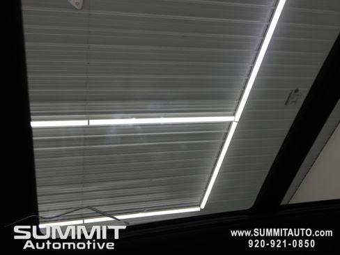 New 2026 Jeep Grand Cherokee Limited w/ Luxury Tech Group II AWD/4WD image 71