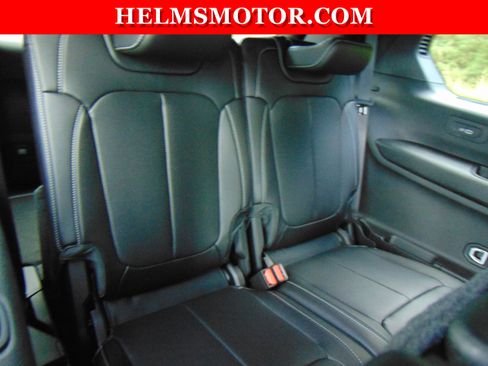 Certified 2024 Jeep Grand Cherokee L Limited w/ Luxury Tech Group II image 41