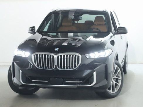 Used 2026 BMW X5 xDrive40i w/ Climate Comfort Package AWD/4WD image 3
