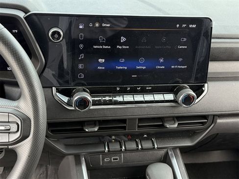 Used 2025 Chevrolet Colorado Trail Boss image 16