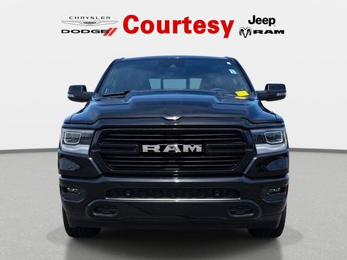 Used 2023 RAM 1500 Laramie AWD/4WD image 10