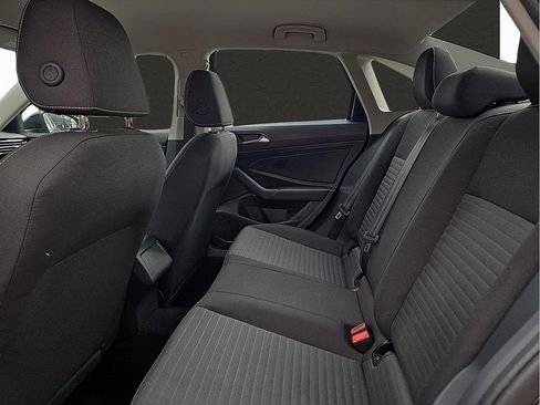 Used 2025 Volkswagen Jetta S image 9