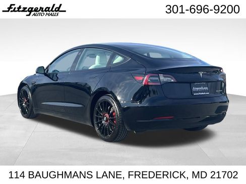 Used 2021 Tesla Model 3 Performance image 8