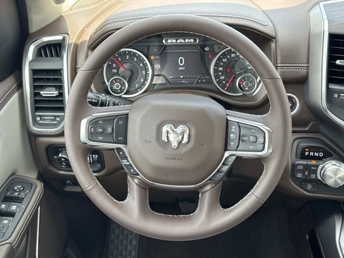 New 2026 RAM 1500 Laramie w/ Laramie Preferred Package AWD/4WD image 7