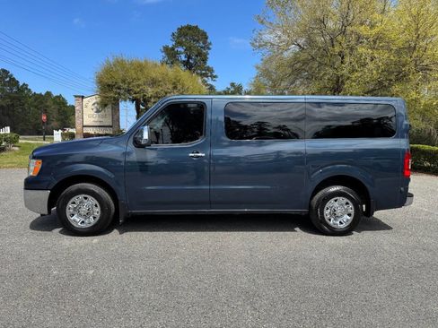 Used 2016 Nissan NV 3500 SV w/ SV Technology Package image 3
