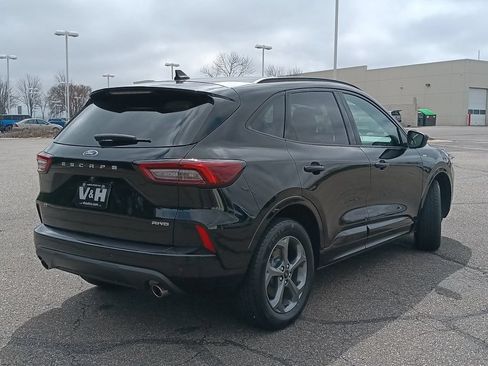 Used 2023 Ford Escape ST-Line w/ Tech Pack #1 AWD/4WD image 30