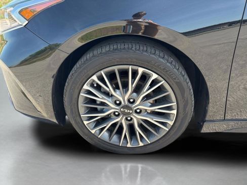 Used 2023 Kia Forte GT-Line w/ GT-Line Technology Package FWD image 44