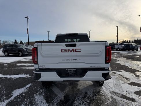 Used 2022 GMC Sierra 2500 Denali w/ Denali Ultimate Package image 6