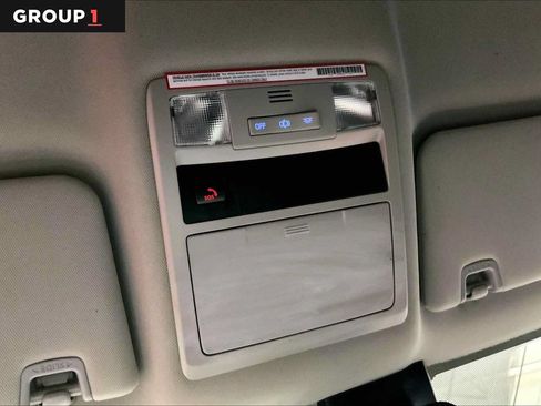 Used 2022 Toyota Tacoma SR5 w/ Technology Package RWD image 34