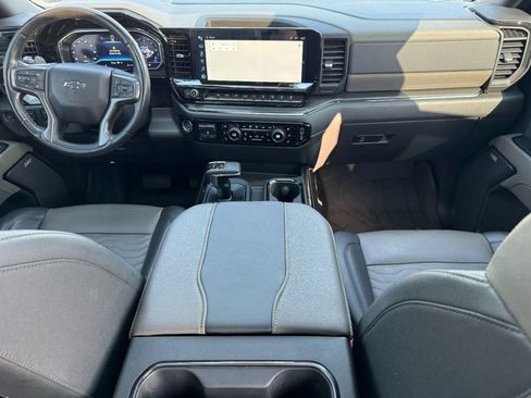 Used 2023 Chevrolet Silverado 1500 ZR2 AWD/4WD image 11