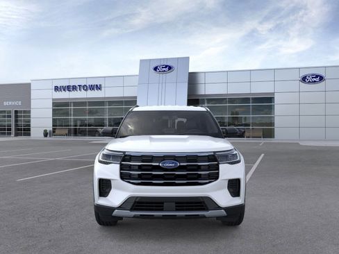 New 2026 Ford Explorer Active RWD image 6