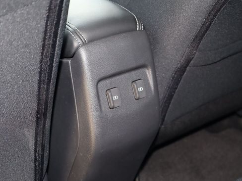 Used 2024 Nissan Kicks SV FWD image 16
