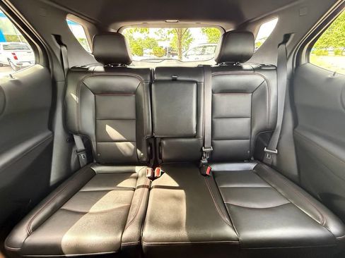 Used 2023 Chevrolet Equinox RS w/ RS Leather Package AWD/4WD image 28