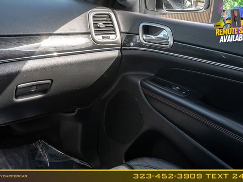 Used 2017 Jeep Grand Cherokee Trailhawk w/ Trailhawk Luxury Group AWD/4WD image 23